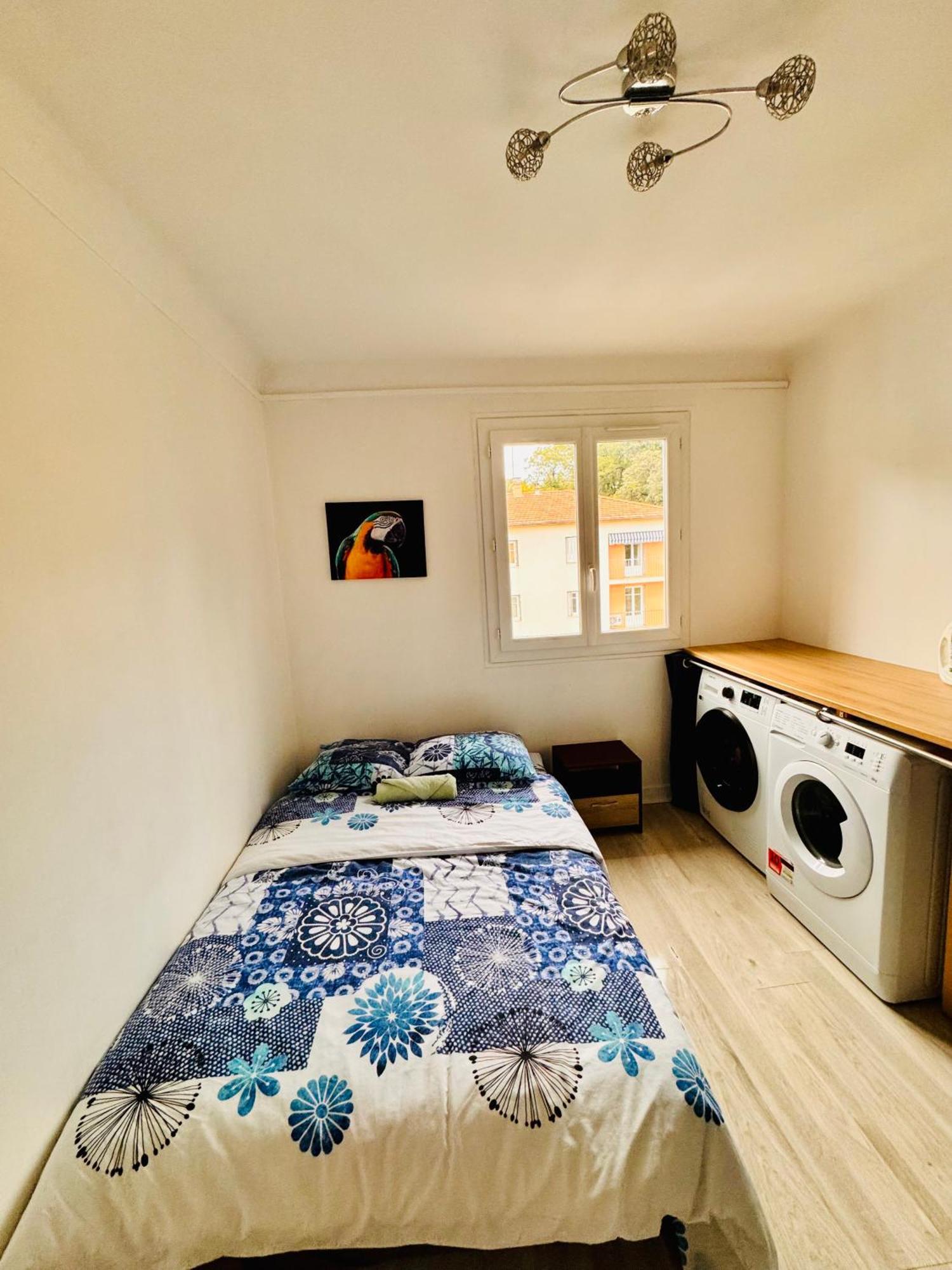 Appartement Spacieux/paisible 5 Pièces En Plein Coeur De *